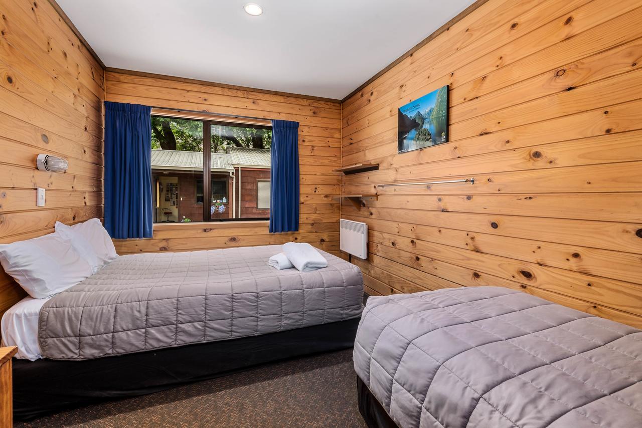 Altamont Lodge Wanaka Exterior foto